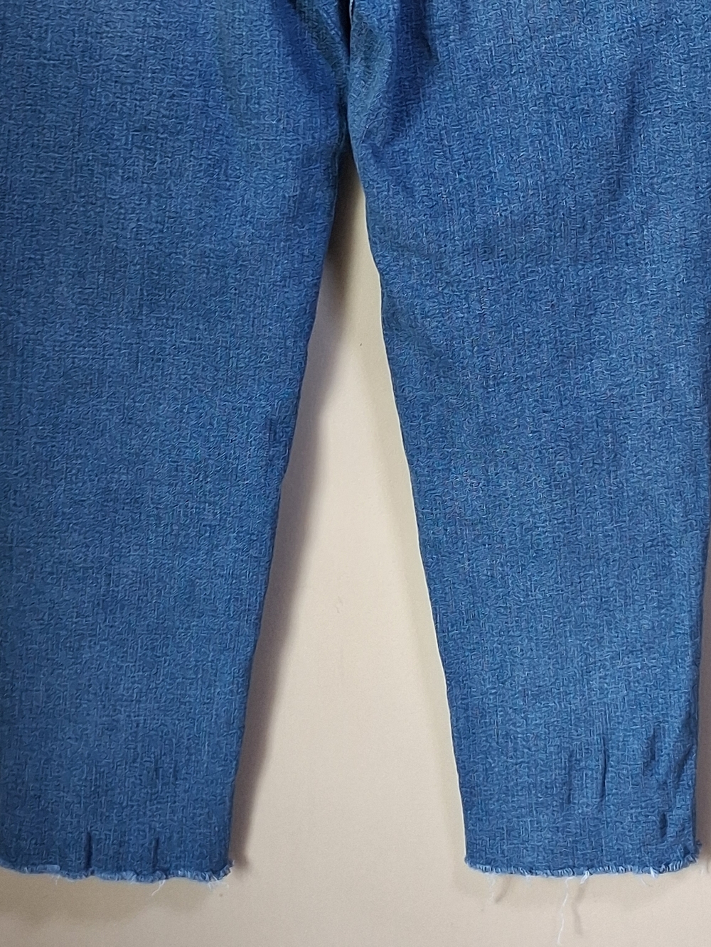 Talbots Women's Everyday Relaxed Jeans; Size 10; Raw Hem; High Rise - Picture 6 of 9